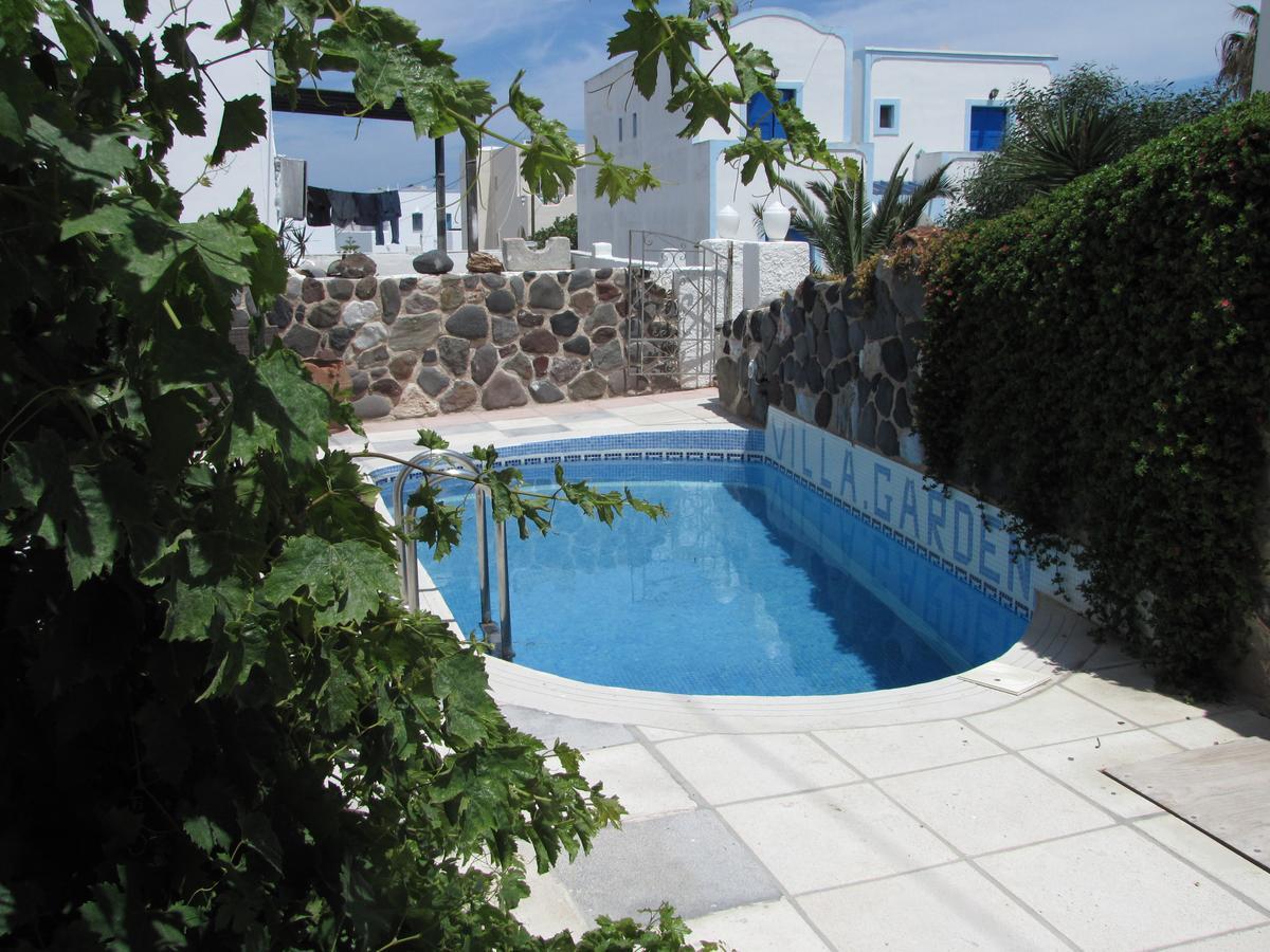 Villa Garden Fira  Extérieur photo