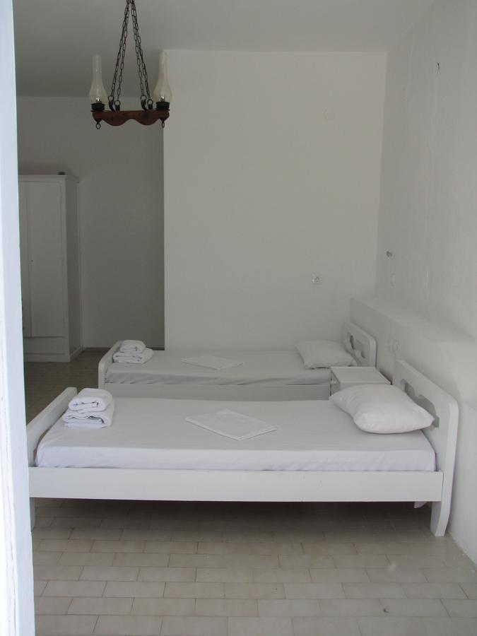 Villa Garden Fira  Extérieur photo